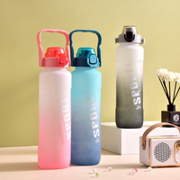 Bouteille d'eau en plastique 1L grande capacité avec poignée, écologique, avec paille, idéale pour l'eau bouillante, adaptée aux enfants