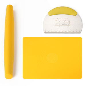Wholesale Non-Stick 3PCS <b>Rolling</b> Pin Dough Cutter and Silicone Baking <b>Mat</b> Sets for Home Kitchen Restaurant Bakery - Product Image 1