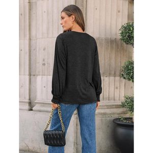 2025 2025 Hauts pour femmes à la mode Blouses décontractées à manches longues avec col rond plissé disponibles en tailles XS et XL - Product Image 1