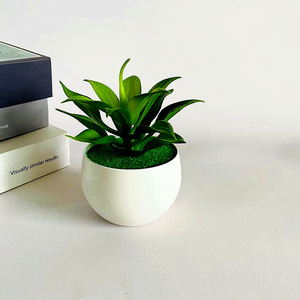 Planta Suculenta Artificial en Maceta, Vegetación Artificial de PVC Suave, Bonsái de Loto de Piedra, Decoración Interior y Exterior, 80g, Hecho en China - Product Image 1