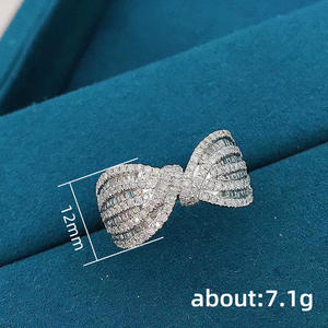 แหวนเพชรทองคำขาว F1563 ทรงบาแกตต์ สี G ธรรมชาติ น่ารัก เหมาะสำหรับงานแต่งงาน เครื่องประดับสำหรับผู้หญิง - Product Image 5