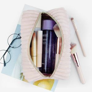 Sac de toilette de haute qualité pour femmes, sac de beauté de voyage, trousse de maquillage en peluche avec fermeture éclair, pochette de rangement, sacs de cosmétiques en velours côtelé - Product Image 3