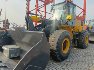 Hot Sale 3.0~4.5cbm Bucket Capacity Wheel Loader LW600KN With 6 Ton <b>Load</b> Capacity Backhoe - Product Image 4
