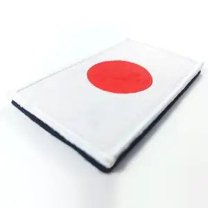 Personalización forma de rectángulo bandera japonesa logotipo personalizado tela coser en parches bordados 3D