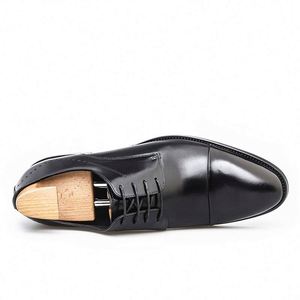 Chaussures habillées de luxe respirantes à bout pointu et lacets pour hommes, en cuir véritable, légères, antidérapantes, pour le bureau et la carrière - Product Image 3