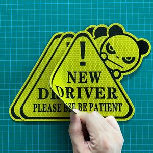Autocollants magnétiques personnalisés en PVC, imperméables et écologiques, avec logo découpé, pour pare-chocs de voiture – Maintenez la distance - Product Image 1