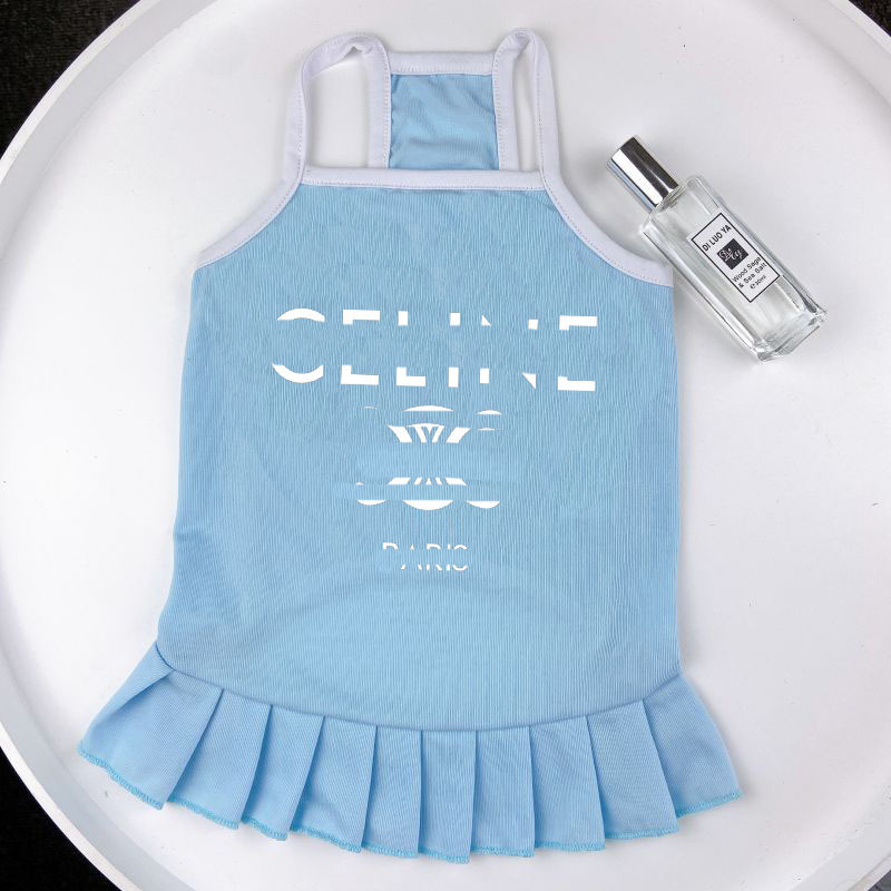 Vestido azul con tirantes
