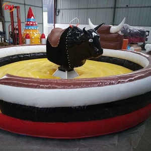 Toro Mecánico Inflable Comercial para Rodeo, Juego de Toreo Inflable, Rojo/Negro, Tamaño 4m/5m, Entretenimiento - Product Image 1