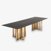 Mobilier minimaliste moderne table de salle à manger à pied en métal doré avec plateau en marbre