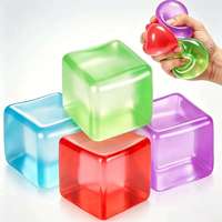 Nouveau jouet Squishy de Noël en forme de boulette, simulation PU, rebond lent, jouet anti-stress souple, emballé individuellement, vente en gros