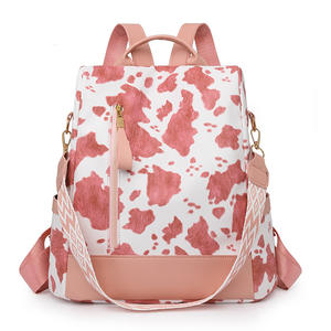 Mochila de viaje antirrobo con patrón de vaca de estilo coreano para mujer, bolso de hombro ligero de PU resistente al agua para ir al trabajo - Product Image 3