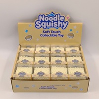 Nouveau jouet créatif anti-stress en forme de cube de nouilles instantanées, jouet à presser texturé et moelleux pour soulager le stress