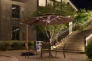 Özel 3M Alüminyum Açık Hava Otel Şemsiyesi, Plastik Su Tabanlı, Kafe/Göl Kenarı Yuvarlak Güneşlik Veranda Duvar Kullanımı İçin - Product Image 4