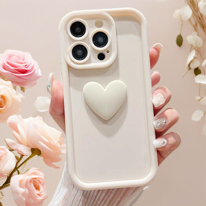 <span class=keywords><strong>Coque</strong></span> de téléphone portable tendance style Ins avec ornement en forme de cœur tridimensionnel, compatible avec les séries <span class=keywords><strong>iPhone</strong></span> 11 à 17 - Product Image 3