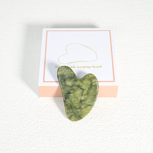 <span class=keywords><strong>Gua</strong></span> <span class=keywords><strong>Sha</strong></span> con Logo Personalizzato, 100% Giada Verde Naturale di Xiuyan, Massaggiatore Facciale Originale Guasha - Product Image 3