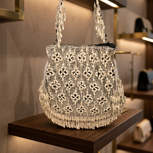 Elegant Fashion Traditional Embroidered Clutch <b>Purse</b> Classic Lightweight Waterproof Pearl Decoration for Weddings Festivals - Product Image 2