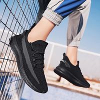 Nouveautés Chaussures de sport pour hommes, baskets décontractées en mesh pour l'été, chaussures légères et confortables pour tous les jours
