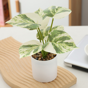 Pianta Bonsai Artificiale in Plastica, Piccola Decorazione in <span class=keywords><strong>Vaso</strong></span> con <span class=keywords><strong>Fiori</strong></span> Realistici Verdi per San Valentino e Halloween - Product Image 6