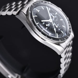 Reloj Mecánico de Lujo de Acero Inoxidable a Prueba de Agua Personalizado con su Marca de la Fábrica de Relojes HANNAH MARTIN, Reloj Minimalista de Alta Gama para Hombre - Product Image 5