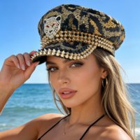 Chapeau de capitaine steampunk en strass à faible MOQ, chapeau de pirate avec logo personnalisé, idéal pour les foires de bandes dessinées et les défilés de super-héros
