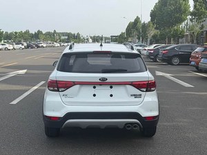 KIA <span class=keywords><strong>KX</strong></span> Cross <span class=keywords><strong>2018</strong></span> : SUV Compact d'Occasion à Boîte Automatique, Conduite à Gauche, Haute Qualité, Meilleur Rapport Qualité-Prix - Product Image 3