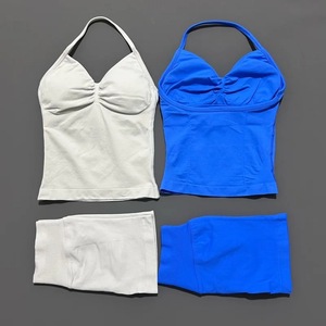 Conjunto de yoga de 2 piezas para mujer, de cintura alta, efecto levantacola, de secado rápido, de elastano/nailon, ajustado, con shorts de fitness y top efecto melocotón - Product Image 3