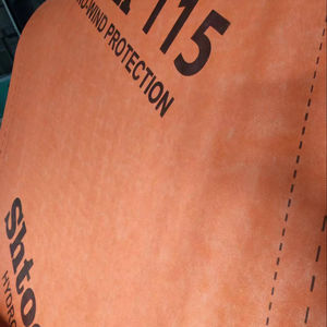 Membrane respirante imperméable et résistante à l'eau en PP écologique de 3,04 mètres (10 pieds) de large pour revêtement mural et sous-couche de toiture - Product Image 1