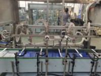 Máquina de Llenado de Urea para Vehículos AdBlue, Totalmente Automática, de Acero Inoxidable, Resistente a la Corrosión, de Alta Precisión y Dosificación Cuantitativa