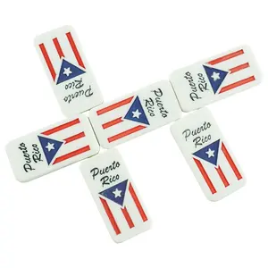 Heiß verkaufendes Modell Puerto Rico Domino blockiert graviertes Logo auf dem Domino-Rücken mit Domino-Box aus Holz mit puerto ricanis cher Flagge
