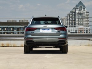 <span class=keywords><strong>Precio</strong></span> Económico, Au-di <span class=keywords><strong>Q3</strong></span> <span class=keywords><strong>2023</strong></span> Facelift 45TFS Qua-ttro Edición Fashion Dynamic, 4WD, 7AT, Autos Usados - Product Image 3