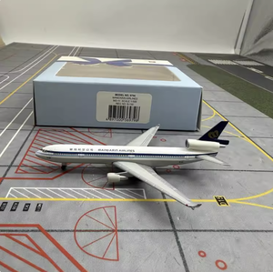 Модель самолета Hogan 1/500 B-150 Hua Xin Airlines MD-11 из литого алюминиевого сплава — индивидуальная, очень маленькая, для декора дома, подарок - Product Image 4