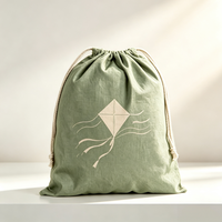 Pochette à cordon personnalisée en toile vierge motif dessin animé pour femme, sac de rangement écologique réutilisable anti-poussière pour pinceaux de maquillage et articles de toilette