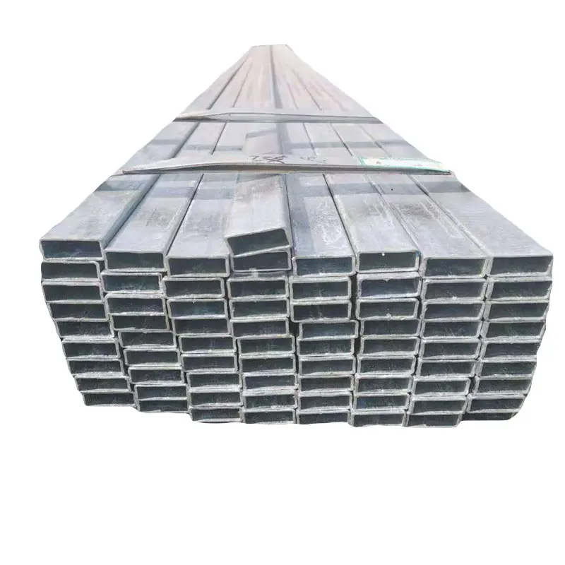 ERW kaynaklı çelik boru demir siyah dikdörtgen tüp 12m Gi galvanizli inşaat sıcak haddelenmiş delme işlemi JIS sertifikalı