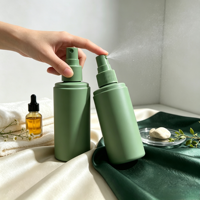Bouteille de pulvérisation fine en plastique PET personnalisée de 100 ml, 120 ml, 150 ml, 180 ml, 200 ml, 250 ml, bouteille de pulvérisation hydratante cosmétique rechargeable