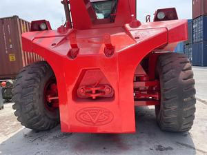 รถยกตู้คอนเทนเนอร์มือสอง CVS Ferrari CVS45 Reach Stacker, สามารถวางซ้อนตู้คอนเทนเนอร์ได้สูงสุด 5 ชั้น สำหรับเทอร์มินัลโลจิสติกส์ - Product Image 3