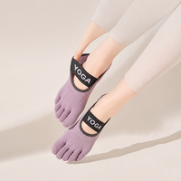 Chaussettes antidérapantes à cinq doigts personnalisées avec semelle triangulaire en silicone et sangle réglable pour femmes, idéales pour le yoga, le Pilates, le Reformer et l'entraînement en studio