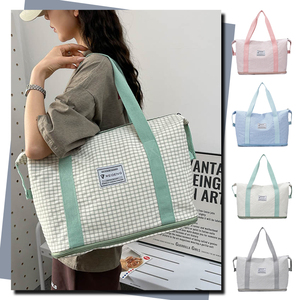 <span class=keywords><strong>Sac</strong></span> <span class=keywords><strong>de</strong></span> voyage extensible grande capacité, <span class=keywords><strong>sac</strong></span> <span class=keywords><strong>de</strong></span> voyage compact avec matériau Oxford durable et fermeture à glissière, <span class=keywords><strong>sac</strong></span> <span class=keywords><strong>de</strong></span> sport imperméable - Product Image 1