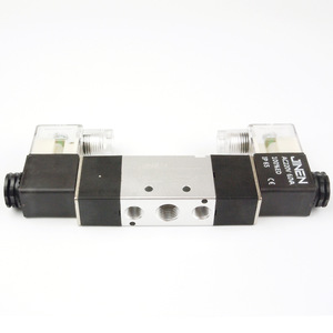 วาล์วแม่เหล็กไฟฟ้า Jinen 4V220-08 แบบ 2 ตำแหน่ง 5 ทาง AC220V วาล์วควบคุมลม ฟังก์ชั่นกลับทิศทาง โครงสร้างแบบไพล็อต - Product Image 5