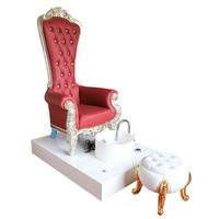 Fauteuil de pédicure de luxe style trône royal, dossier haut, sculpté à la main en or, station de salon de style victorien pour club VIP