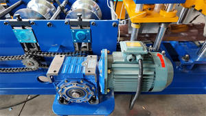 Macchina per la formatura a rullo <span class=keywords><strong>di</strong></span> coperture a punta in metallo per tetti, <span class=keywords><strong>di</strong></span> alta qualità, per la Fiera <span class=keywords><strong>di</strong></span> Canton 2026 - Product Image 5