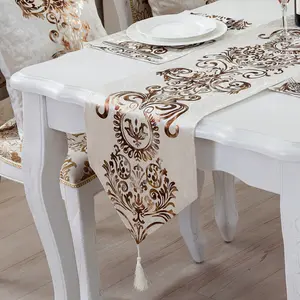 Veludo corredor de mesa de luxo, corredor de mesa e conjunto de cabeceira brancos decorativos jacquard tecido floral WM-OD004 cn; zhe wanmao