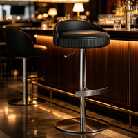 Tabourets de bar modernes pour hôtel, KTV, club, salle à manger, chaise de bar en cuir, tabouret de bar haut rembourré en métal et acier inoxydable pour cuisine