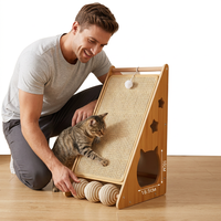 Cadre en bois, surface en corde de chanvre avec rouleau, griffoir pour chat en boule de sisal