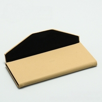 Étui à lunettes pliable triangulaire en cuir PU solide de haute qualité Huicheng HC-128, avec doublure métallique, fabrication directe d'usine, personnalisable OEM