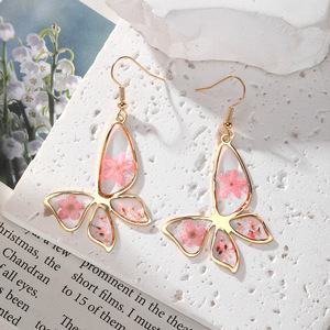 Original Pastoral Style Pink Dried <b>Flower</b> Drop Earrings Heart Butterfly Floral Dangle Earrings Handmade <b>Sweet</b> Women Jewelry - Product Image 6