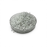 Granulés de POM renforcés de fibres de verre Taiyi POM GF20, composé de résine acétale, haute rigidité, résistance à la traction de 113 MPa pour l'injection