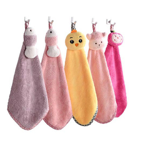 KUYUE simpatico cartone animato per <span class=keywords><strong>bambini</strong></span> in pile corallo con asciugamano, asciugamano appeso per <span class=keywords><strong>bambini</strong></span> - Product Image 2