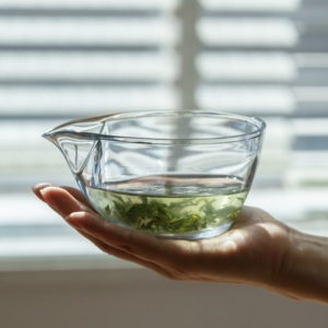 Théière japonaise sans poignée avec filtre amovible – CHASTA Fabriqué au Japon - Product Image 3