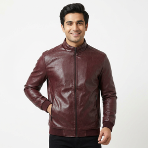 Blouson de moto d'hiver pour homme de haute qualité, design personnalisé, en cuir PU, col montant à capuche, avec décoration en fourrure, blouson long pour homme - Product Image 1
