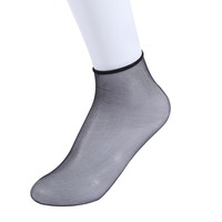 Nouvelles chaussettes bateau ultra-fines transparentes en cristal jetables pour l'été, invisibles, respirantes, couleur chair